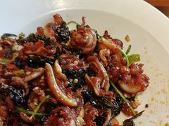 -头上红煨盐鸡·非遗院子餐厅