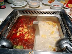 -海底捞火锅鲜切牛肉主题店(长寿路店)