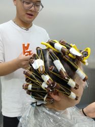 -Tloml salon