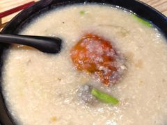 -滋味满屋美食坊(上海街店)