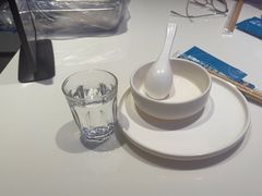 -正黄旗海鲜烧烤大排档(延安路总店)