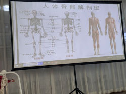 -亚太瑜伽普拉提学院