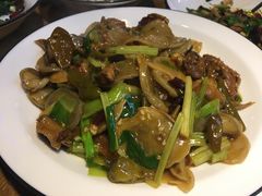 -钟记家菜(红专南路店)