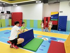 -逗你运动体能训练中心(冠城店)
