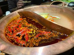 -山城鼎重庆老火锅(西安钟楼店)