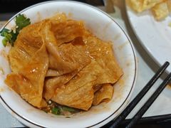 -尚品海鲜肥牛自助火锅(湖明店)