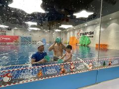 -蓝旗亲子游泳(范湖万达广场店)