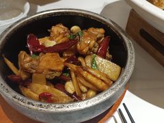 -楚山晓·湖北菜(武汉光谷K11店)
