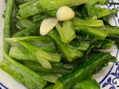 -江城燕子大排档(江汉路步行街店)