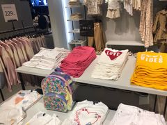 -ZARA(世贸天阶店)