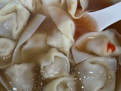 -周震馄饨