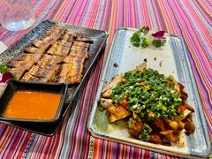 -香巴拉云南餐厅(华莱坞店)