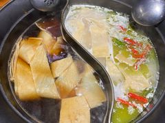 -呷哺呷哺(普陀乐购真北店)