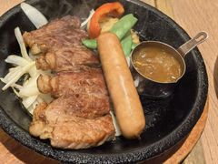 -玛格萝妮比萨屋(四平店)