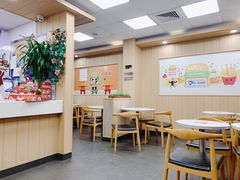 大堂-华莱士·炸鸡汉堡(奥林花园店)