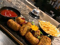 -STARRY CAFE & LOUNGE BAR(高新店)
