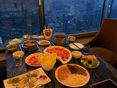 -云中捞高空旋转餐厅(商茂世纪广场店)