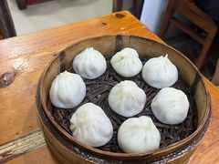 -上海特色小笼店(铁岭路90弄小区店)