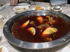 -忘情水鱼头·鲜鱼火锅(滨江中路店)