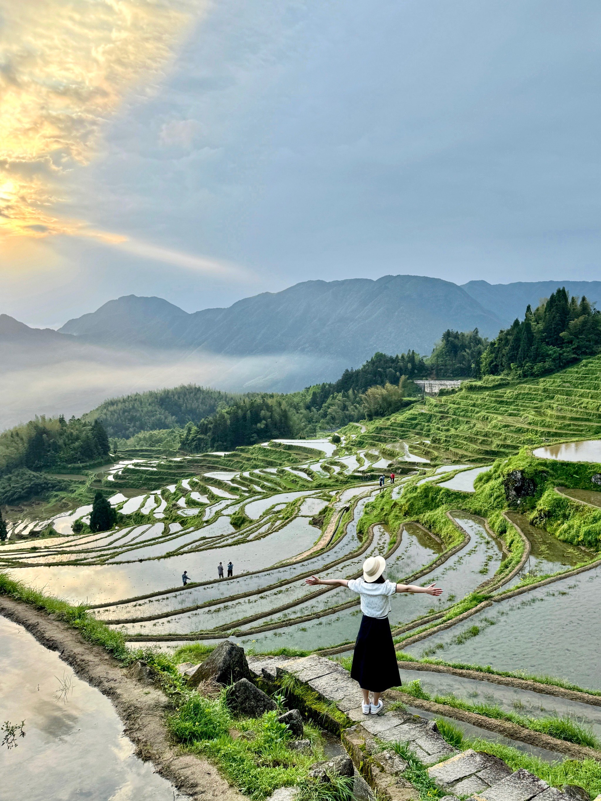 云和县高铁站图片