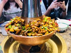炭火销魂蛙锅-沪小二炭火蛙锅(淮海中路美食不夜城店)
