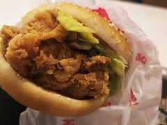 麦辣鸡腿堡-麦当劳(河北唐山光明路餐厅)