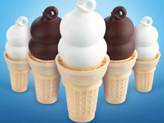 巧克力双球-DQ·蛋糕·冰淇淋(通州万达店)