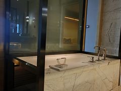 -重庆富力艾美酒店