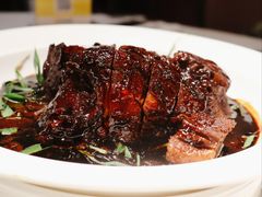 招牌焦糖黑叉烧-维园悦谱·海派家常菜(乌鲁木齐南路店)
