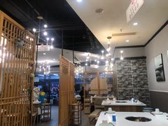 大堂-屋头串串(新街里店)