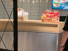 -麦当劳(徐汇漕溪北路百脑汇店)