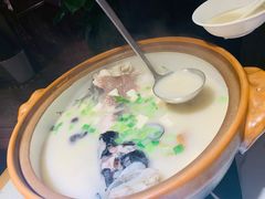 -姜君·千岛湖鱼头馆(浦东大道店)