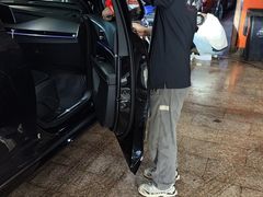 -鲨鱼皮汽车凹陷玻璃修复(静安店)