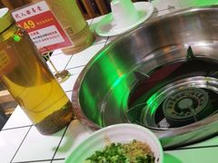 -蛙一刀·麻椒鱼火锅(金仙桥店)
