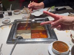 -海底捞火锅(银泰中心店)