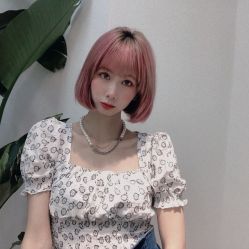 -BULB STUDIO 巴柏明星发型工作室