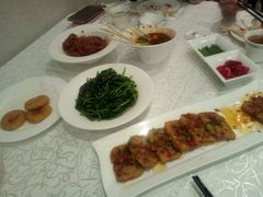 -亢龙太子酒轩(东湖店)