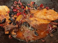 -百味地锅鸡(铜山路店)