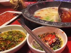 -袁老四重庆老火锅(桐梓坡店)