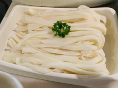 -左庭右院鲜牛肉火锅(浦江欢乐颂店)