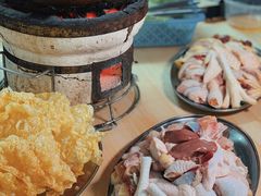 阳山骟鸡-威邵鸡煲(西华路总店)