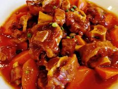 红烧牛尾-鹏天阁酒楼·海鲜(红旗店)