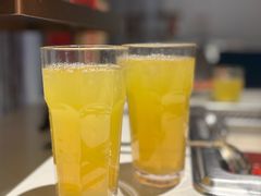 -海底捞火锅(长宁路龙之梦店)