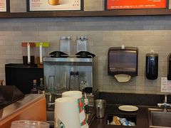 -星巴克(杭州西湖银泰1F店)