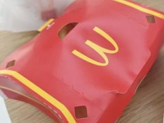 -麦当劳(世界城广场店)