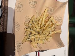-静香HOUSE·全时段融合餐厅(七星欢乐颂店)