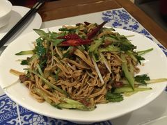 东方饺子王(中央大街店)-东方饺子王(创始店)