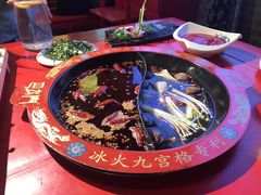 -巴九门老火锅(来福士打望店)
