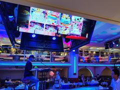-巴特餐饮6加1音乐餐吧·新疆菜
