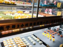 面包甜点陈列柜-牛New寿喜烧(虹桥新天地店)